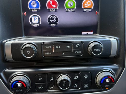 Used 2015 GMC Sierra 2500 SLE w/ SLE Preferred Package image 17