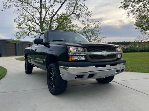 Used 2003 Chevrolet Silverado 1500 LT w/ Off-Road Package AWD/4WD image 20