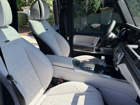 Used 2025 Mercedes-Benz G 63 AMG AMG G 63 Sport Utility 4D image 21