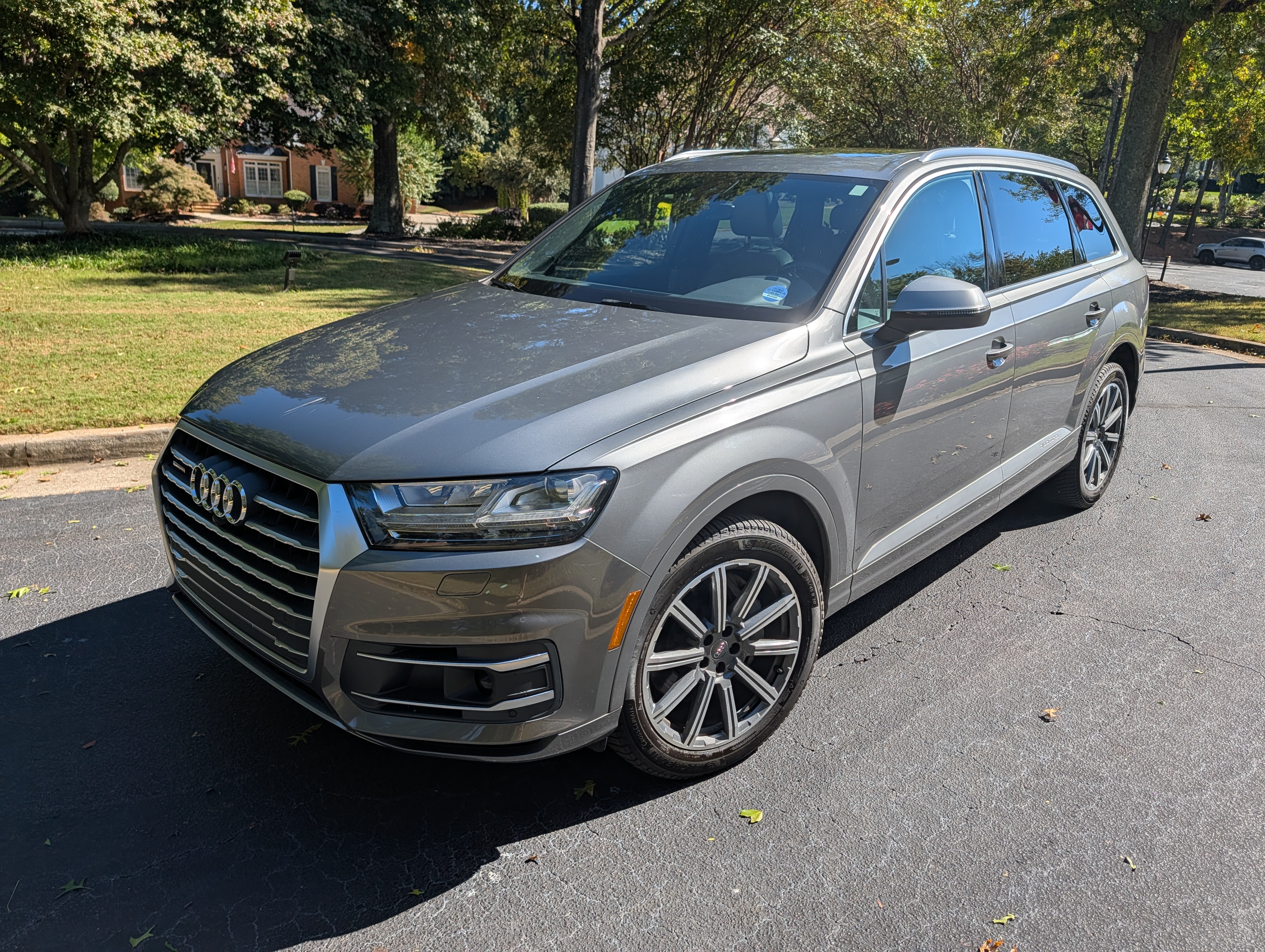 Used 2018 Audi Q7 2.0T Premium Plus w/ Premium Plus Package AWD/4WD image 1