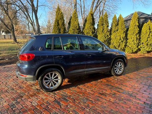 Used 2014 Volkswagen Tiguan SE image 11