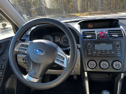 Used 2015 Subaru Forester 2.5i Limited image 20