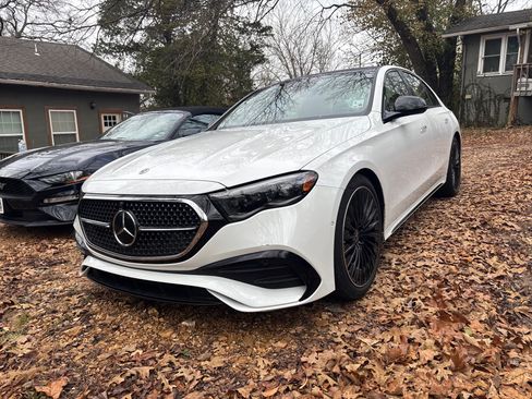 Used 2024 Mercedes-Benz E 350 E 350 4MATIC Sedan 4D image 2