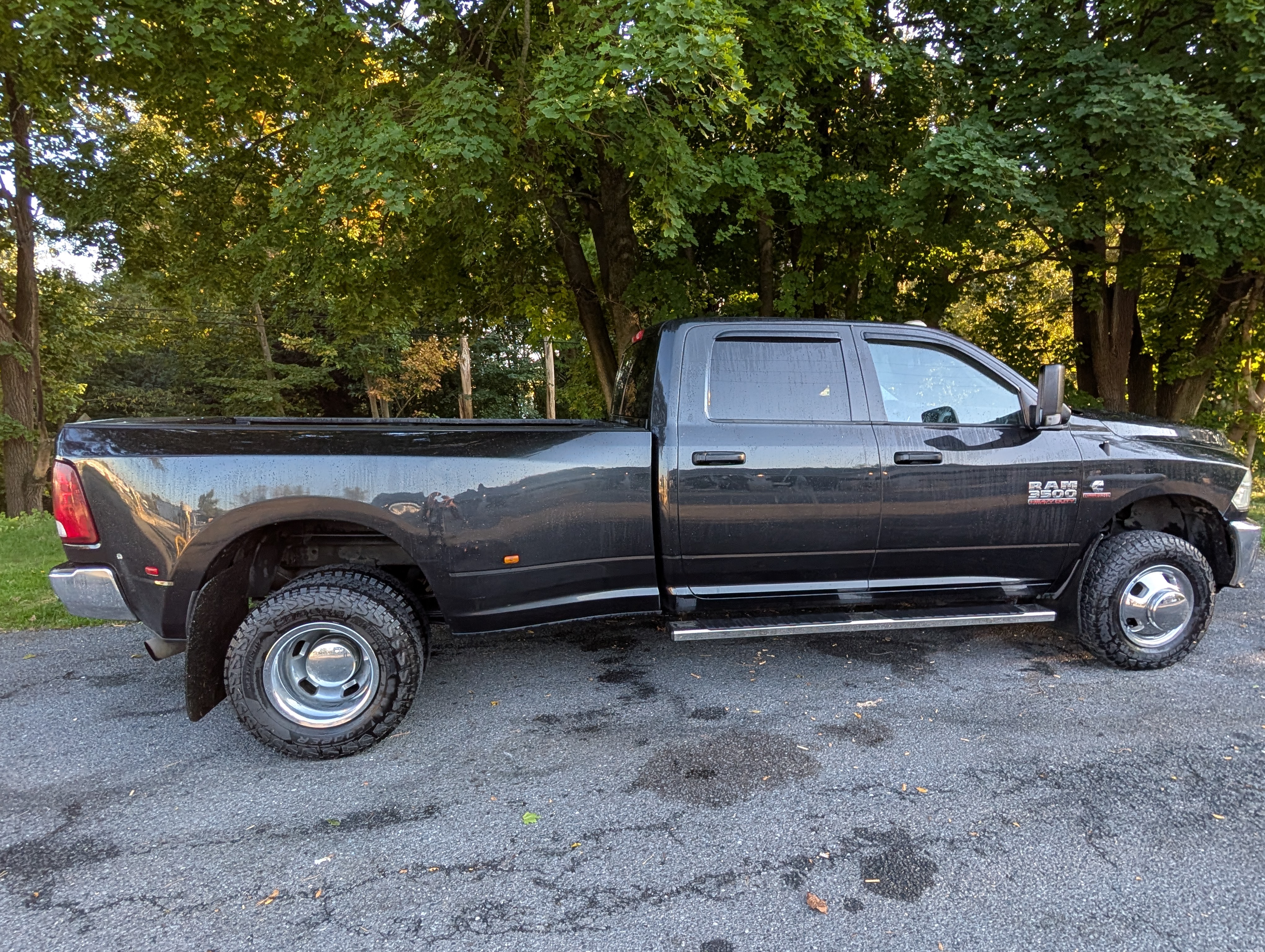 Used 2016 RAM 3500 Tradesman w/ Chrome Appearance Group AWD/4WD image 5