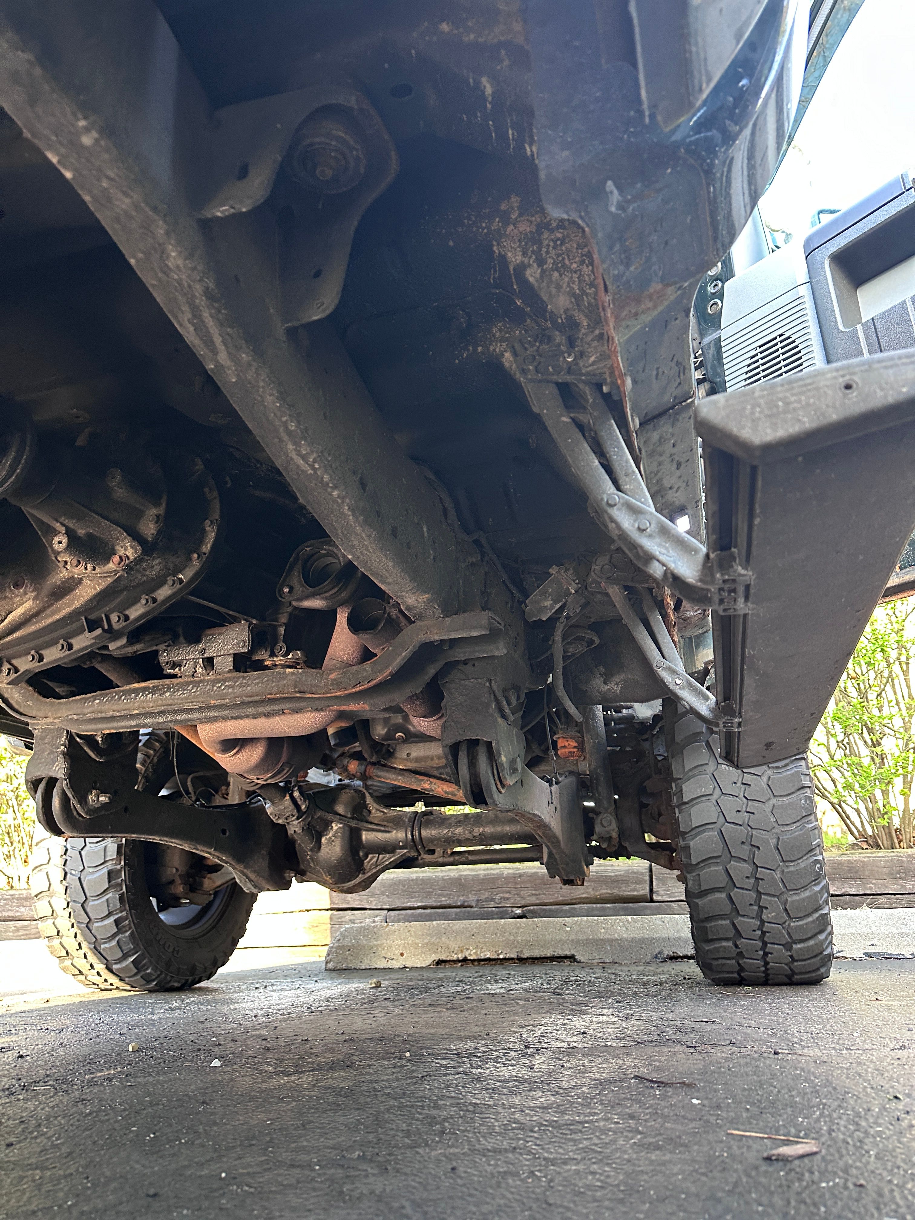 Used 2014 Ford F250 XL w/ Power Equipment Group AWD/4WD image 9