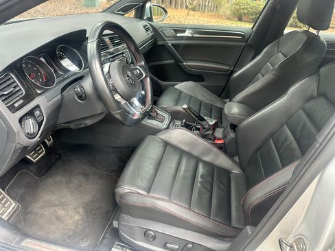 Used 2015 Volkswagen GTI Autobahn image 10