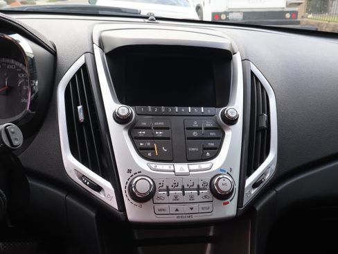 Used 2015 GMC Terrain SLE FWD image 9