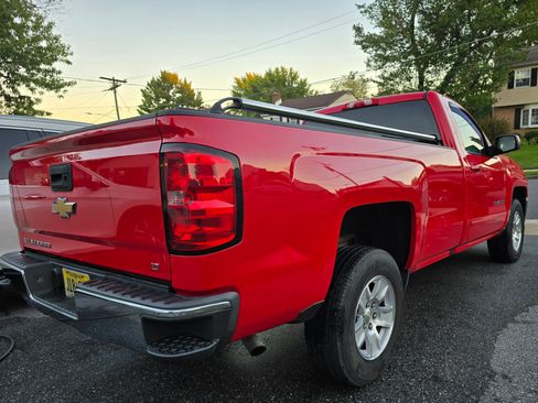 Used 2016 Chevrolet Silverado 1500 LT w/ LT Convenience Package image 6