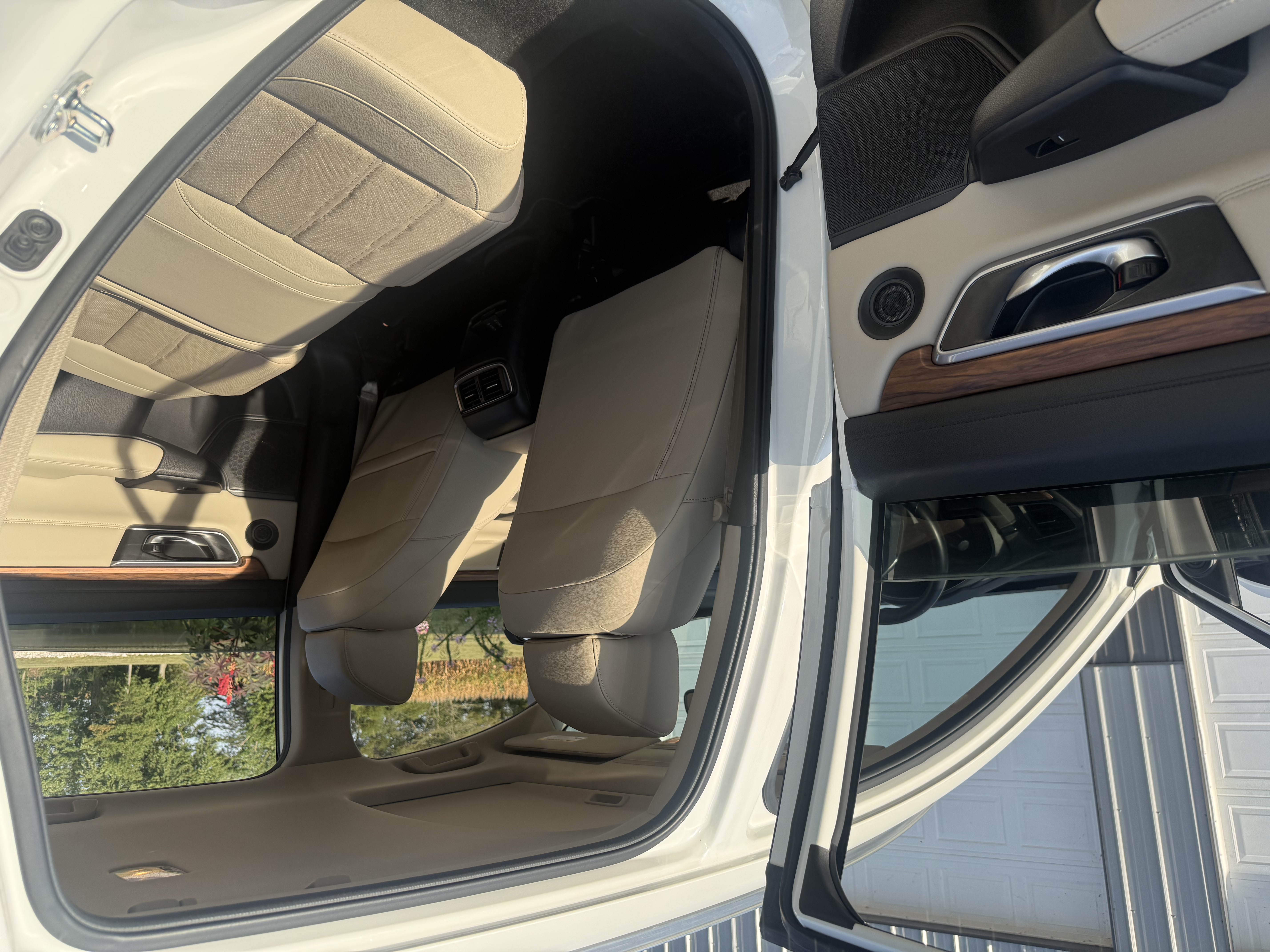 Used 2018 Honda CR-V Touring image 6