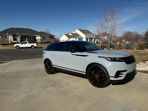 Used 2024 Land Rover Range Rover Velar Dynamic SE image 4