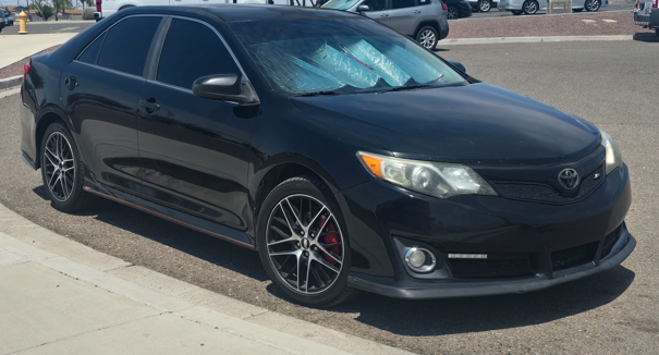 Used 2013 Toyota Camry SE FWD image 4