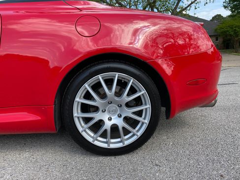 Used 2003 Lexus SC 430 Convertible image 10