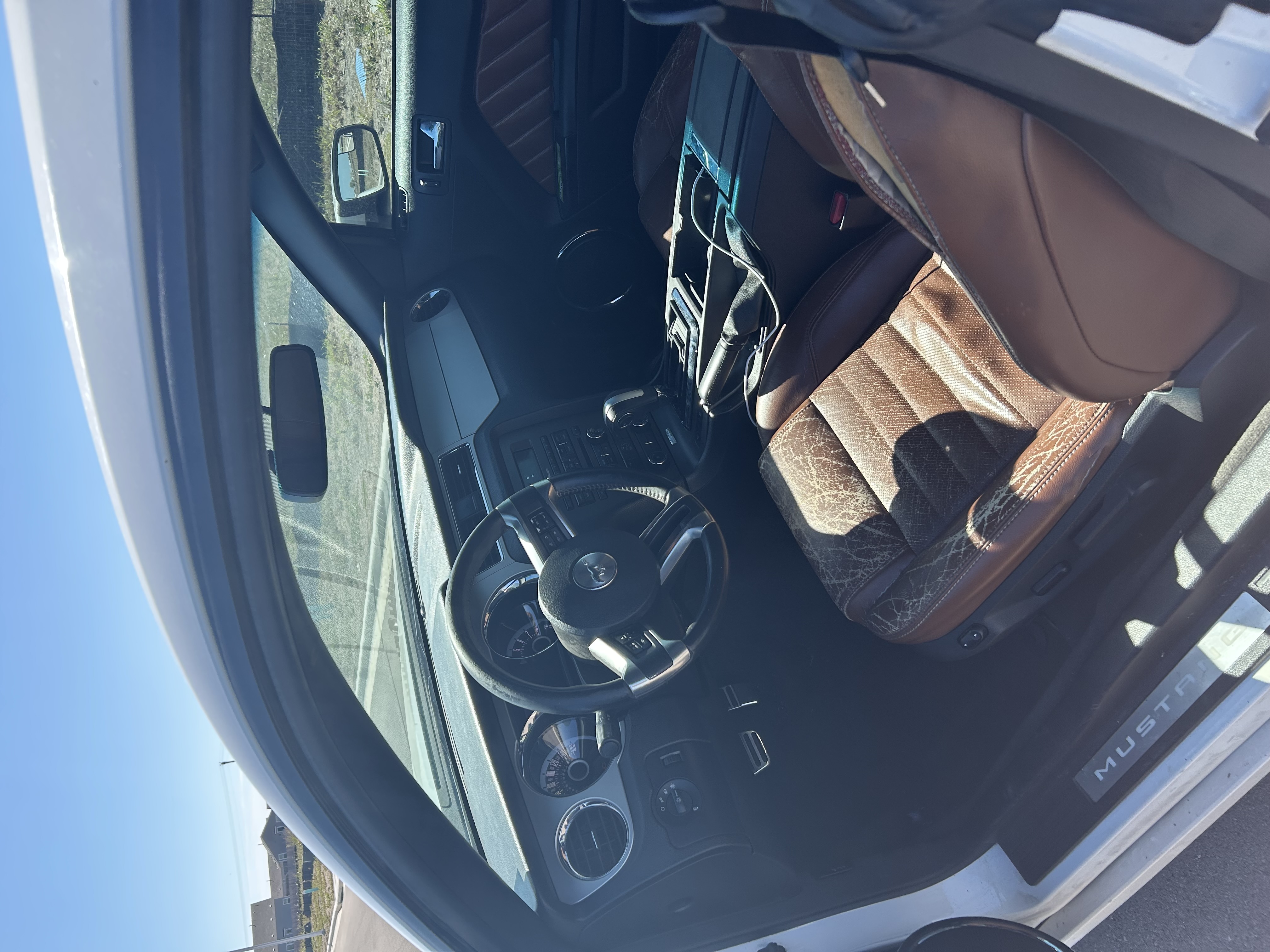 Used 2013 Ford Mustang Premium RWD image 11