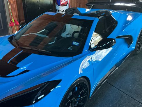 Used 2023 Chevrolet Corvette Stingray Preferred Conv w/ 2LT image 1