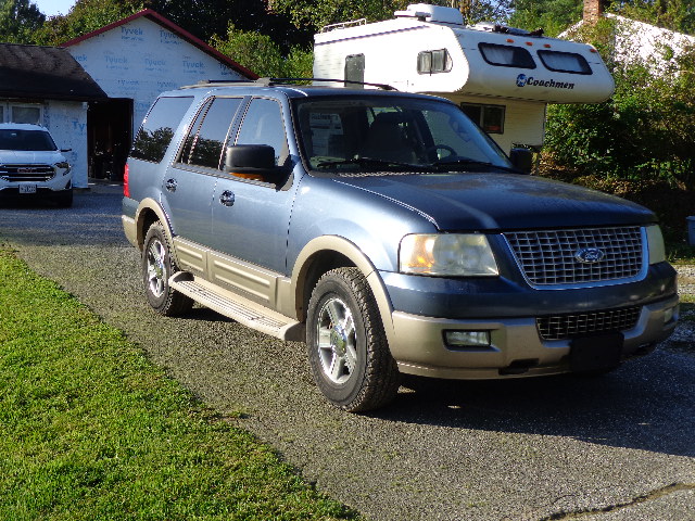 Used 2004 Ford Expedition Eddie Bauer AWD/4WD image 4
