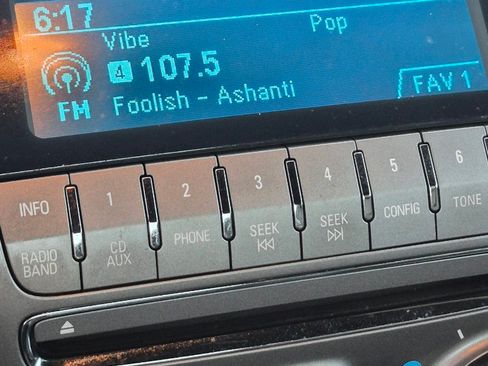 Used 2010 Chevrolet Camaro LT image 19