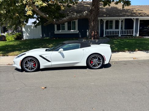 Used 2016 Chevrolet Corvette Stingray Convertible w/ 3LT Preferred Equipment Group RWD image 5