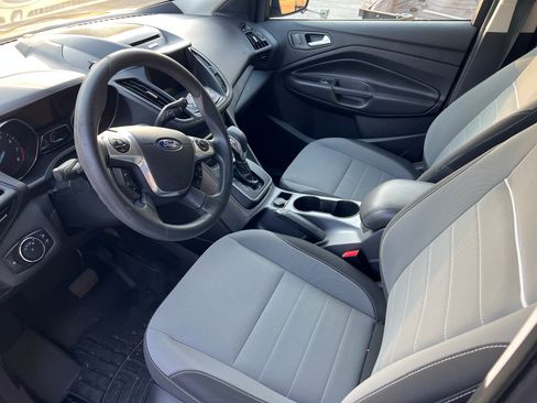 Used 2014 Ford Escape SE w/ Equipment Group 201A image 8