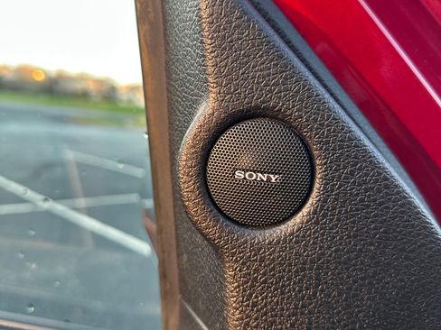 Used 2017 Ford Expedition XLT w/ Equipment Group 202A image 25