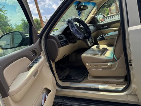 Used 2009 Chevrolet Tahoe LS image 5