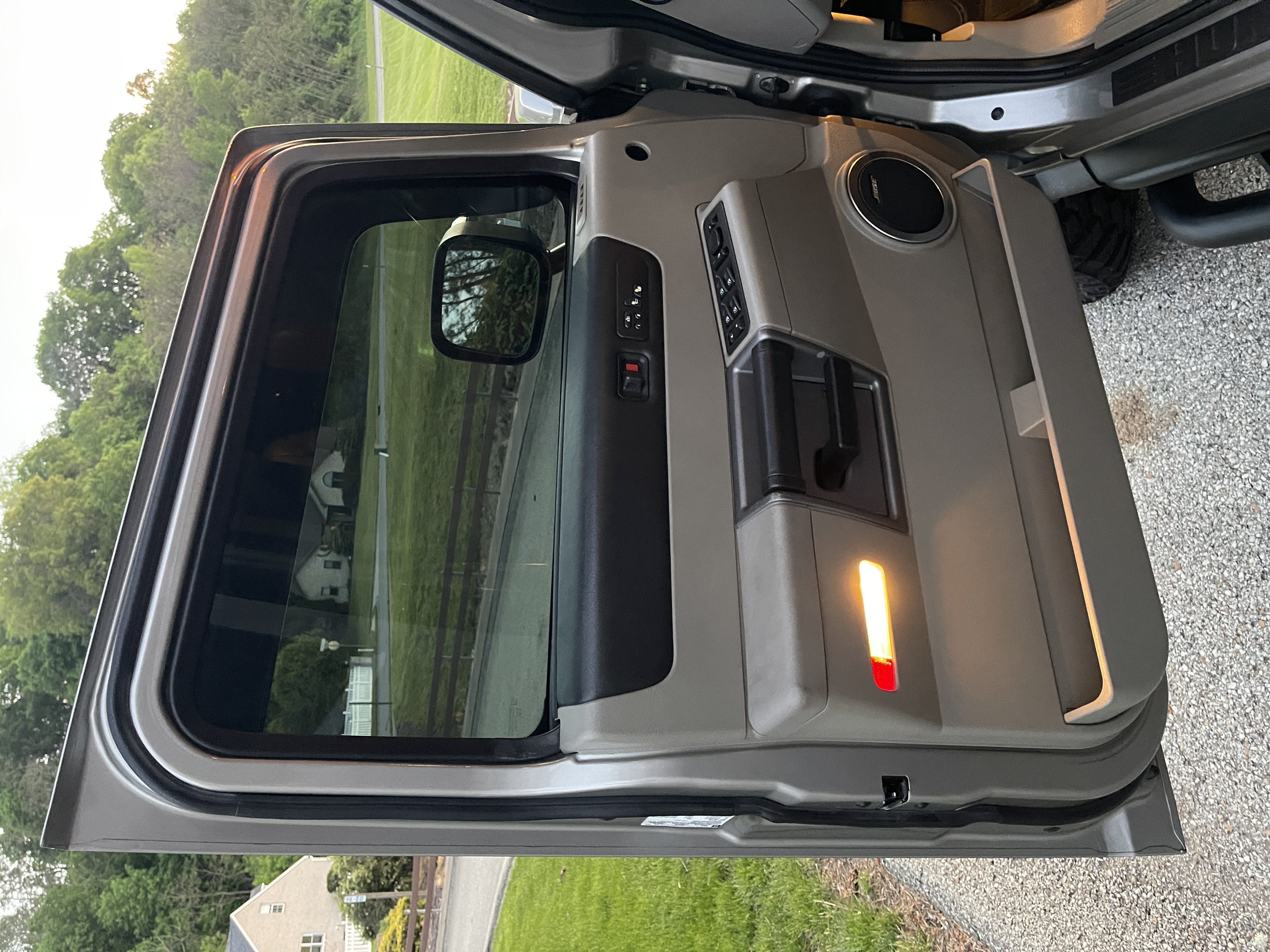 Used 2003 HUMMER H2 w/ Preferred Equipment Group AWD/4WD image 18