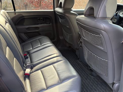 Used 2007 Honda Pilot EX-L image 17