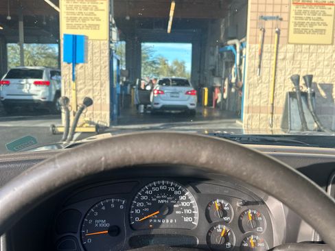 Used 2007 Chevrolet Silverado 1500 W/T image 11