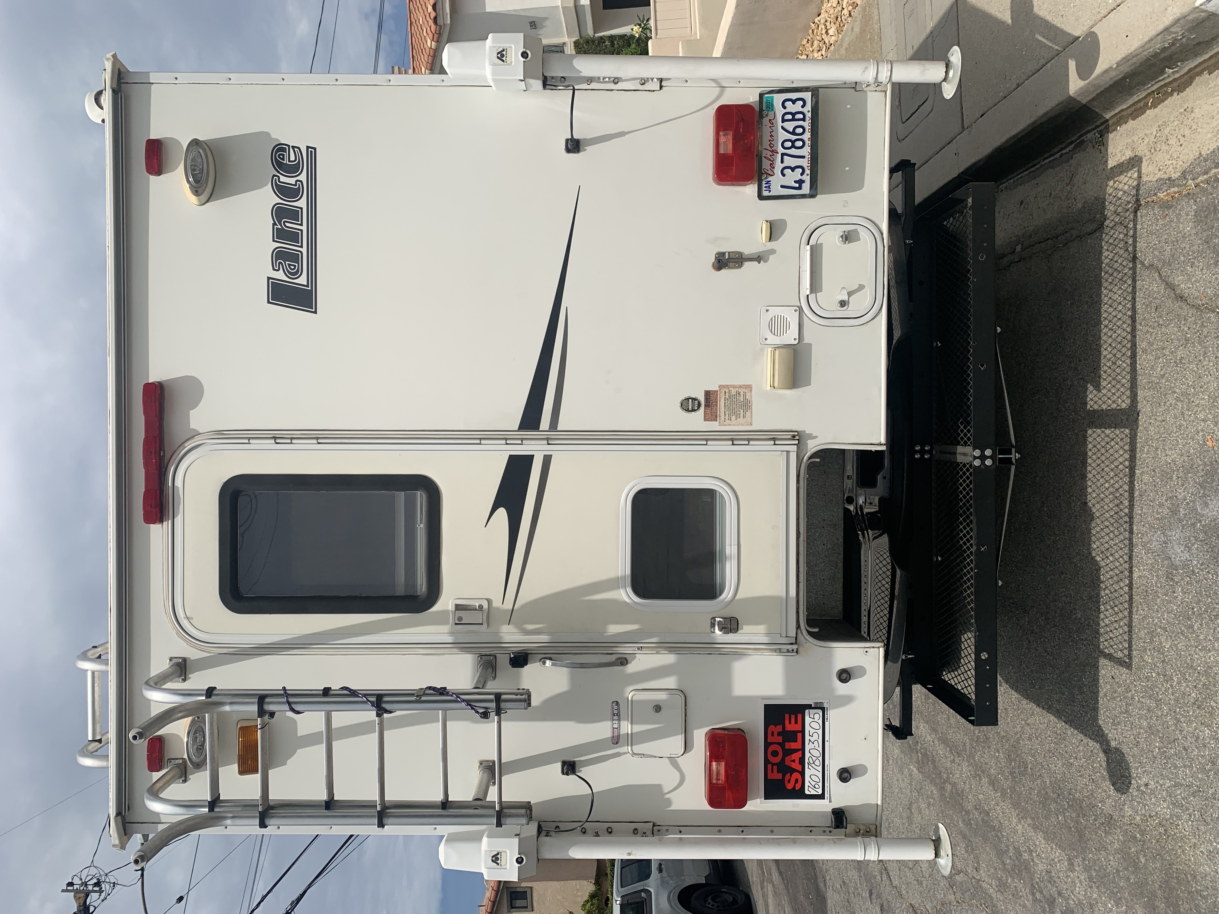 Used 2004 Ford F250 XL AWD/4WD image 5