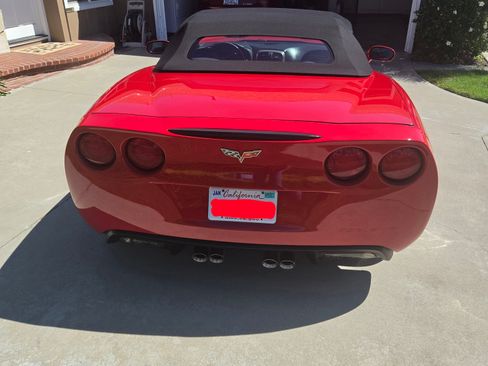 Used 2007 Chevrolet Corvette Convertible w/ Preferred Equipment Group RWD image 10