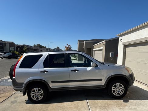 Used 2002 Honda CR-V EX image 1