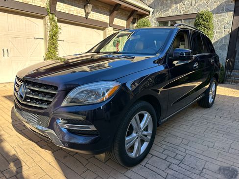 Used 2013 Mercedes-Benz ML 350 ML 350 4MATIC Sport Utility 4D image 14