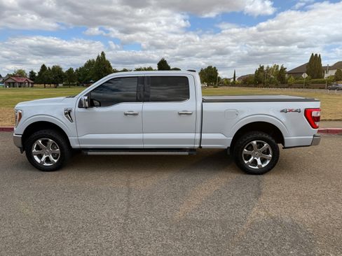 Used 2021 Ford F150 Lariat w/ Equipment Group 502A High AWD/4WD image 11