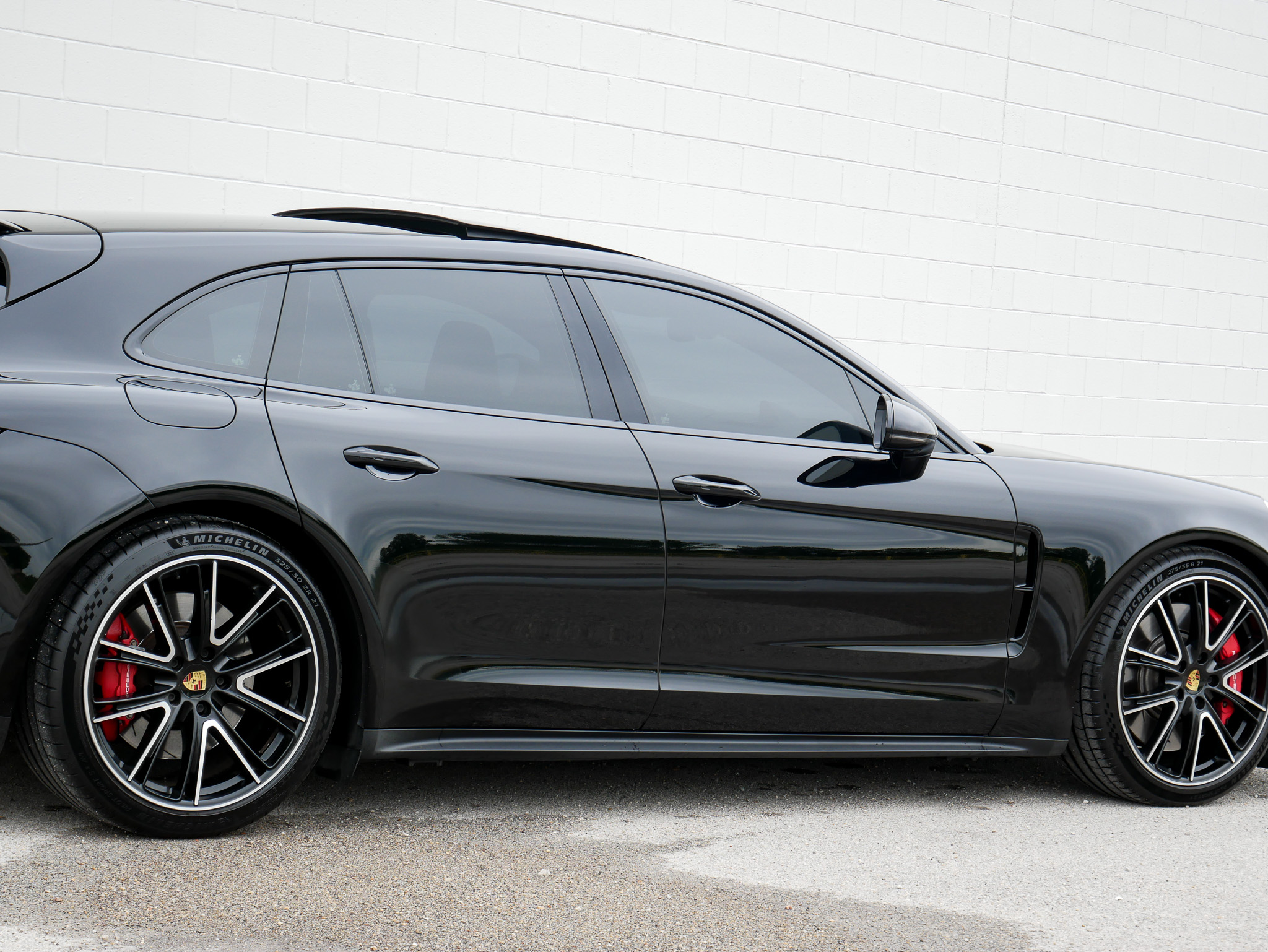 Used 2018 Porsche Panamera Turbo Sport Turismo AWD/4WD image 9