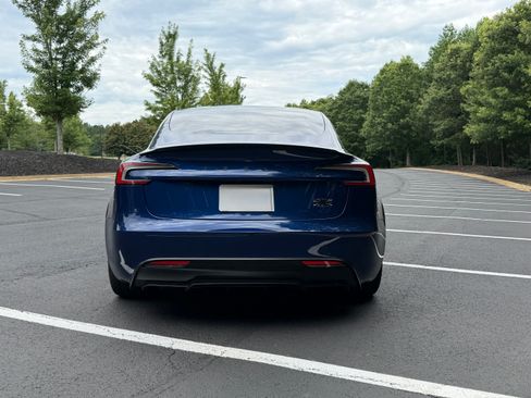 Used 2025 Tesla Model 3 Performance AWD/4WD image 8