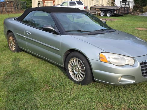 Used 2004 Chrysler Sebring LXi w/ Electronics Convenience Group image 5