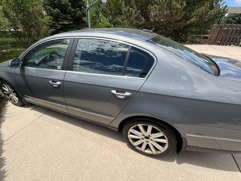 Used 2006 Volkswagen Passat 3.6 AWD/4WD image 4