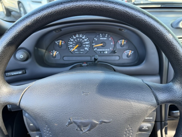 Used 1995 Ford Mustang Convertible RWD image 4