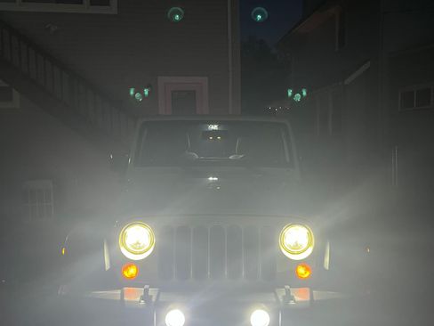 Used 2018 Jeep Wrangler Unlimited Sport S image 20