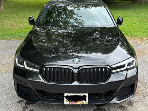 Used 2021 BMW 530i w/ Executive Package RWD image 4