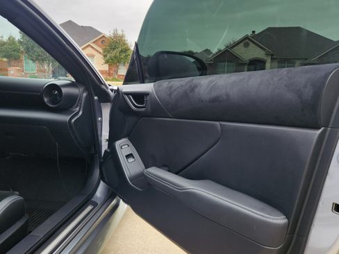 Used 2024 Toyota GR86 Premium image 15