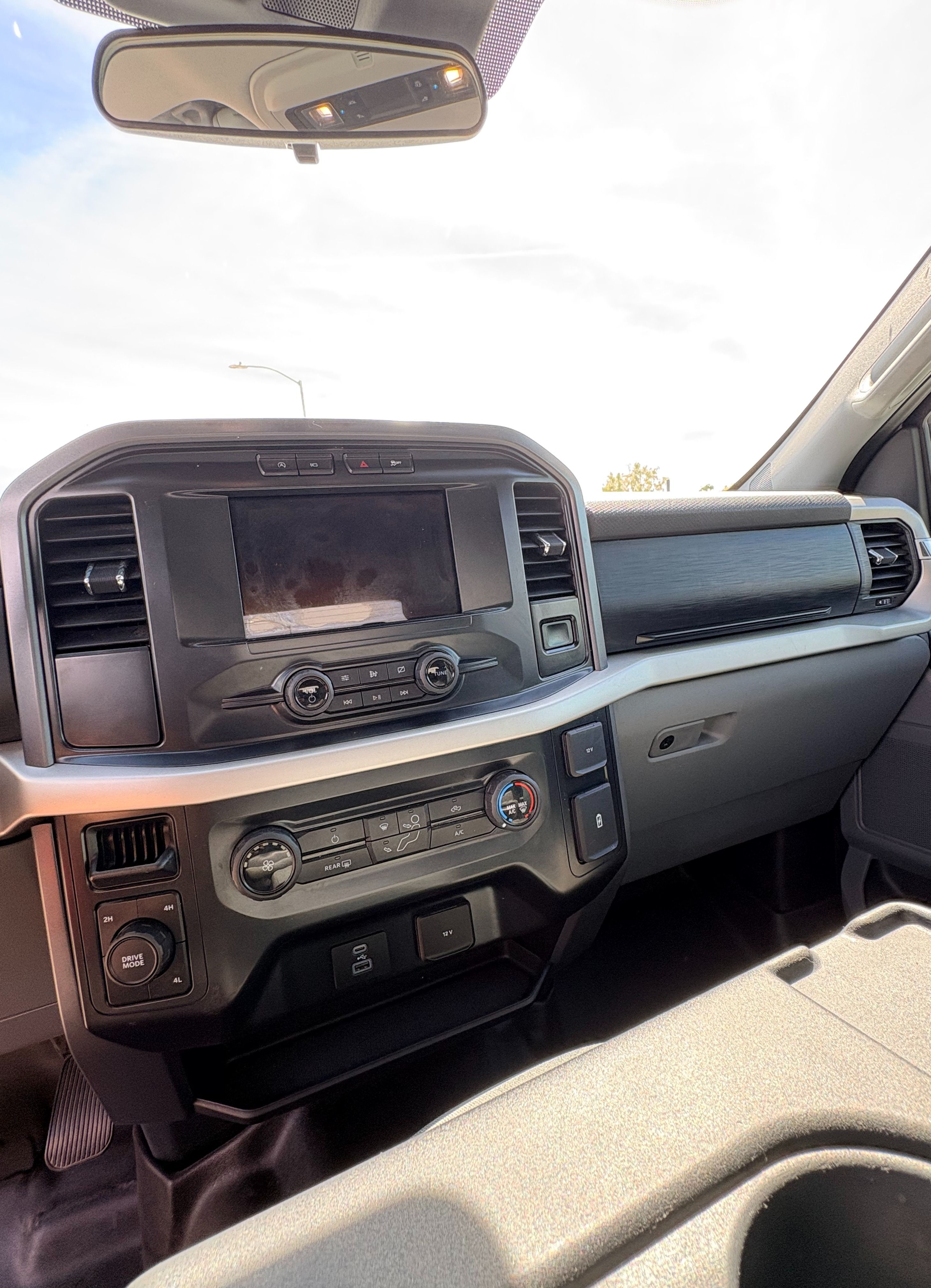 Used 2021 Ford F150 XLT AWD/4WD image 6