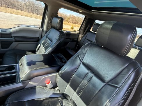 Used 2016 Ford F150 XLT w/ Equipment Group 302A Luxury image 10