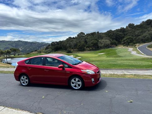 Used 2010 Toyota Prius Five image 8