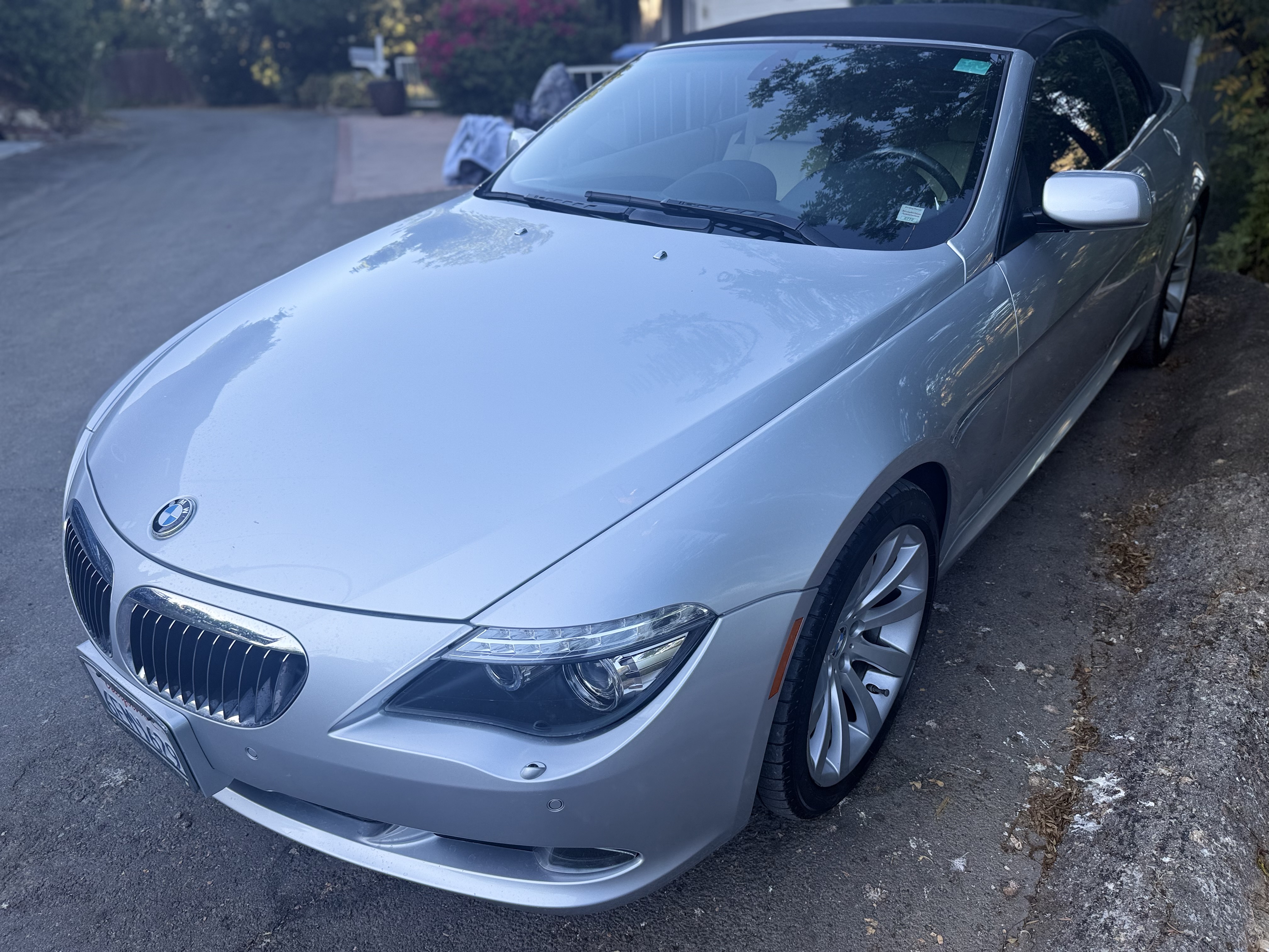 Used 2008 BMW 650i Convertible RWD image 2
