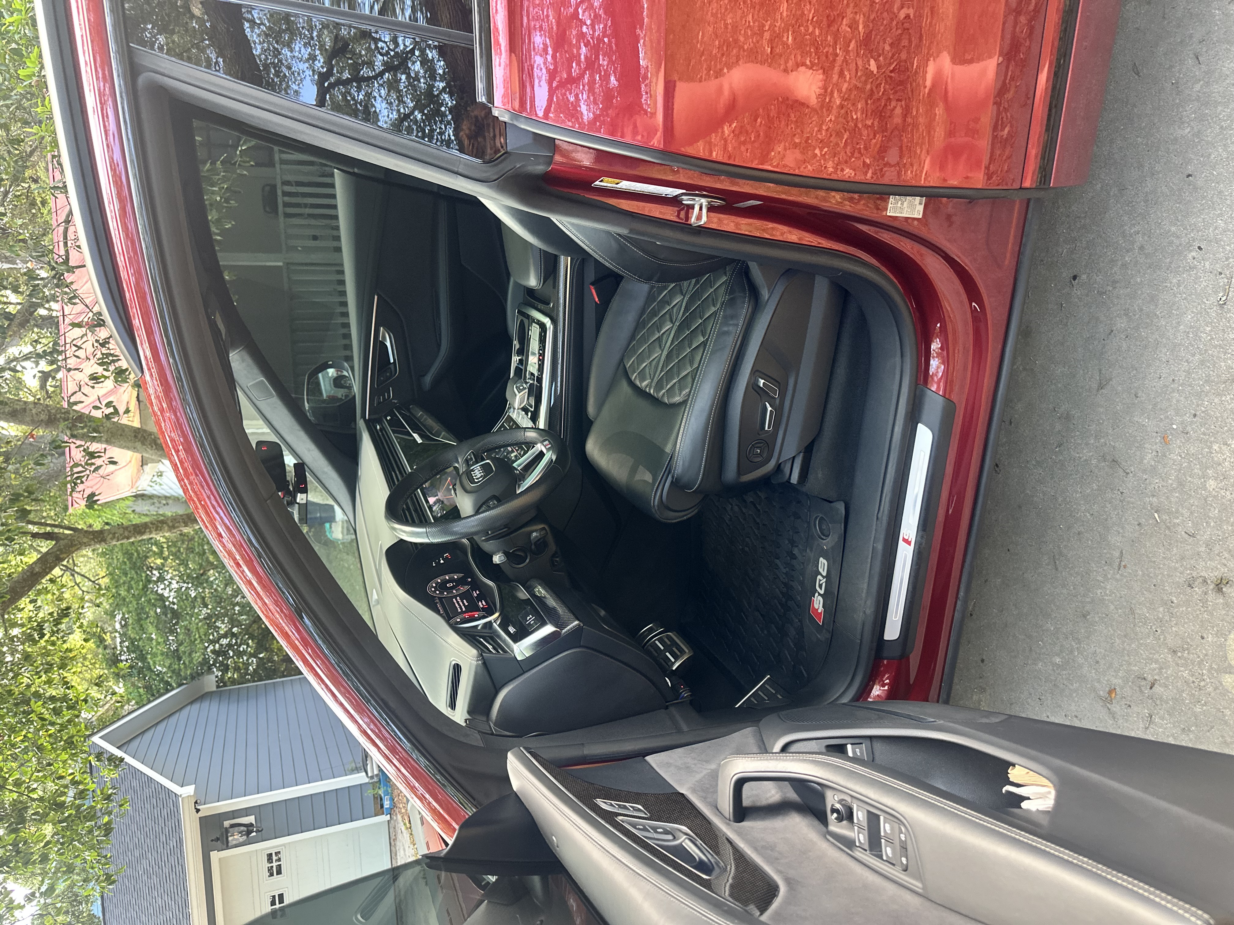 Used 2023 Audi SQ8 Prestige AWD/4WD image 11