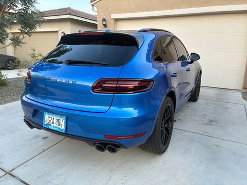 Used 2017 Porsche Macan GTS AWD/4WD image 5