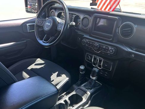 Used 2018 Jeep Wrangler Unlimited Sport S AWD/4WD image 8