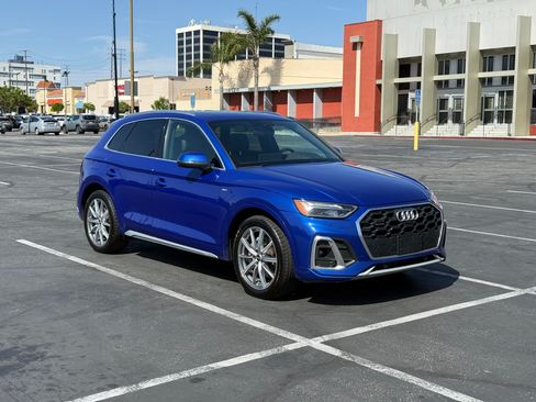 Used 2021 Audi Q5 e Premium Plus w/ Premium Plus Package AWD/4WD image 1