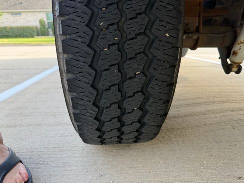 Used 2005 Ford F250 XL AWD/4WD image 6