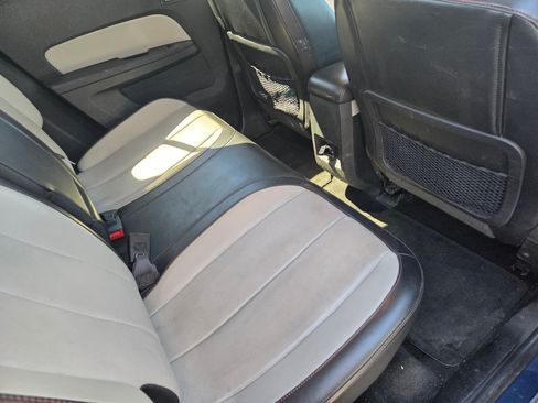 Used 2017 Chevrolet Equinox Premier w/ Enhanced Convenience Package image 6